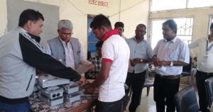 सर्लाहीमा किसानलाई कृषि मिटर