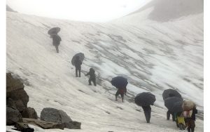 हिमाल पार