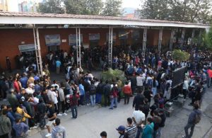 फूलपाती नजिकिँदै जाँदा उपत्यकाबाट बाहिरिने यात्रुको संख्या बढ्दै