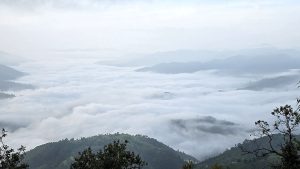 बादलुको घुम्टो