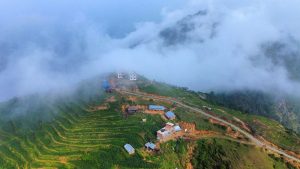 जहाँ गर्मी भुल्न आउँछन् तराईवासी